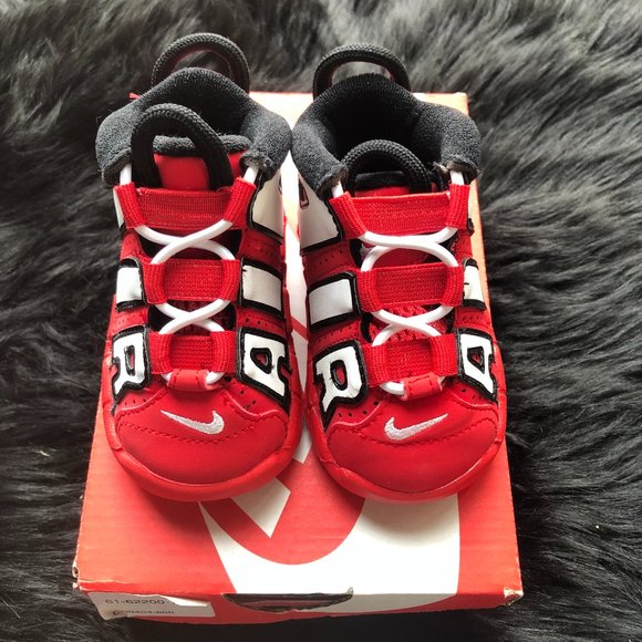 Nike Other - Nike AIR More Uptempo QS Sneakers